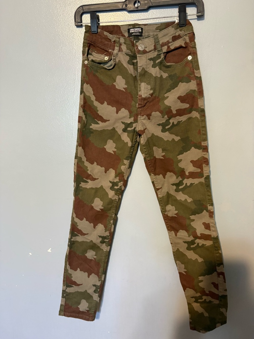 Zara Trafaluc Camo Pants in Green, Brown, Tan